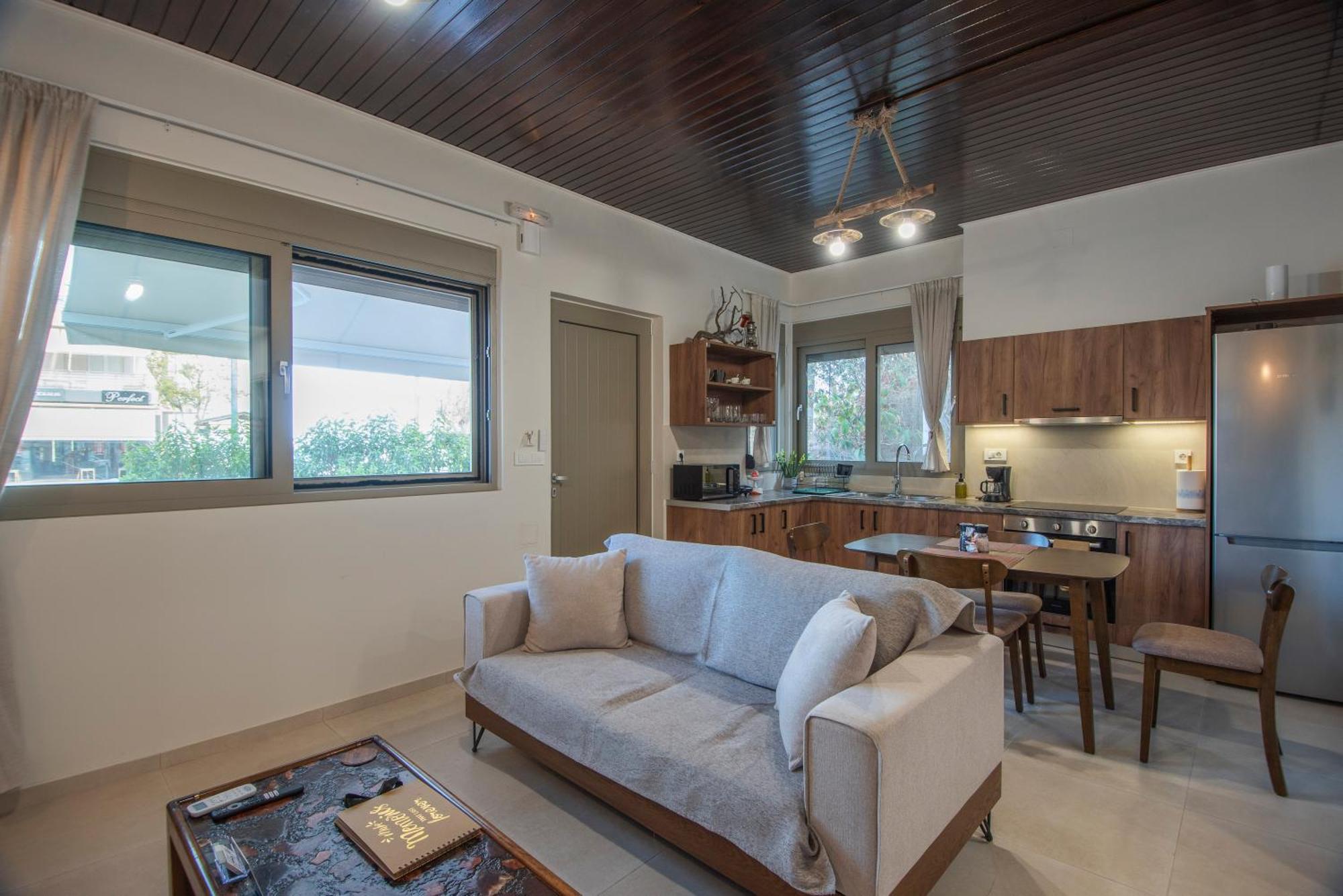 Theofani'S Apartment อายิโอสนิโกลาโอส ภายนอก รูปภาพ