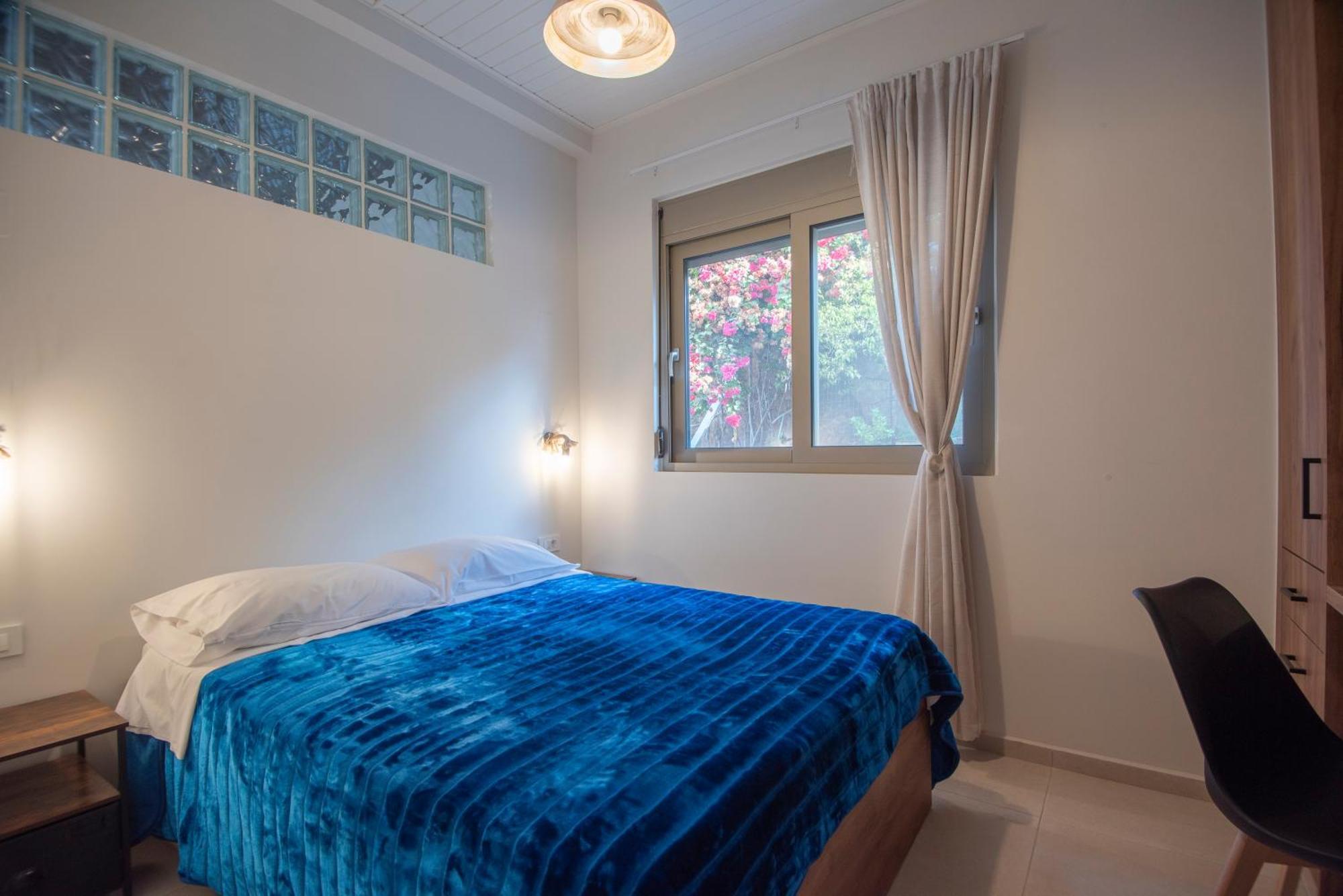 Theofani'S Apartment อายิโอสนิโกลาโอส ภายนอก รูปภาพ