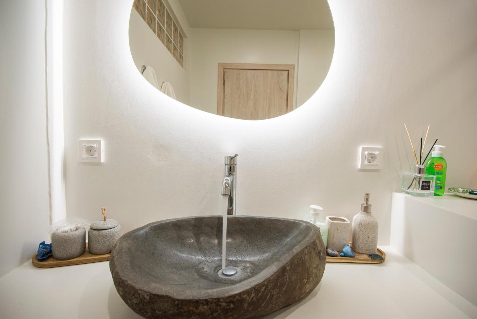 Theofani'S Apartment อายิโอสนิโกลาโอส ภายนอก รูปภาพ